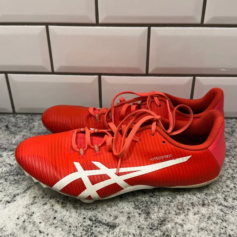 ASICS Unisex 8 Hypersprint 7 Track Spikes Red White 1093A197 Sprinting Cleats